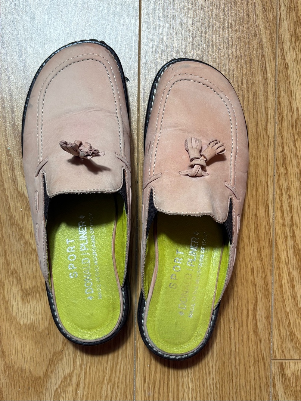 Donald Pliner Unica Slip on loader mule suede leather sz 7 faded pink